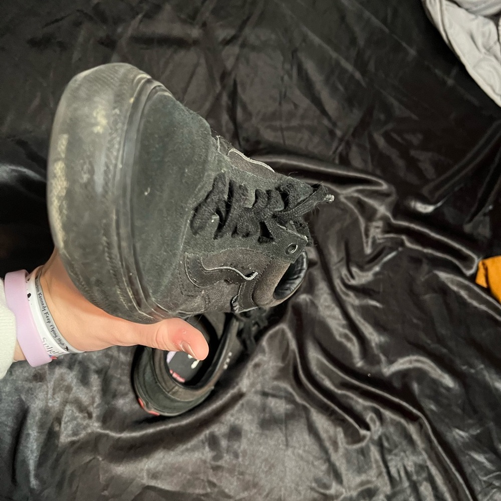 black vans - Picture 2 of 8